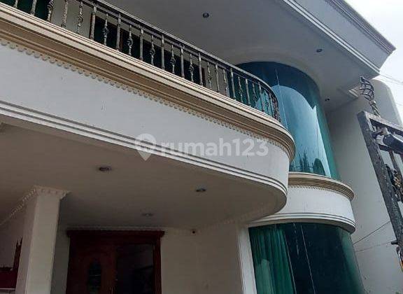 Rumah Bagus Furnished di Green Ville, Jakarta Barat 1