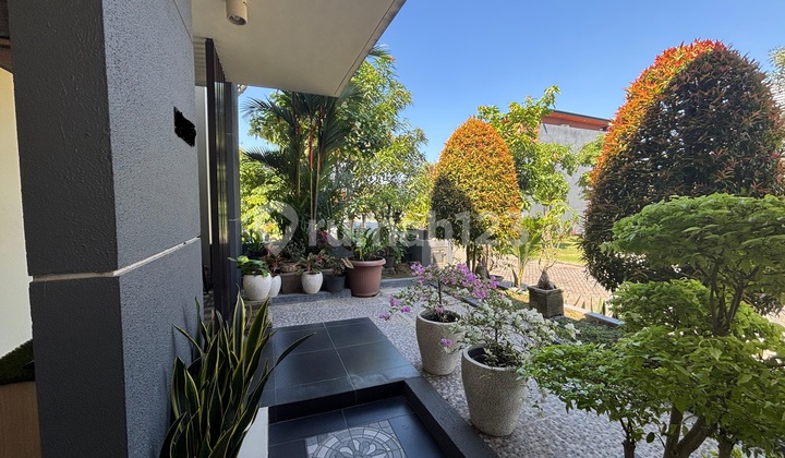 For Sale Golf Avenue Citraland Surabaya House 3 Bedroom Good 2