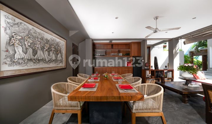 Luxury Villa Only 3 Minutes To The Batu Belig Beach