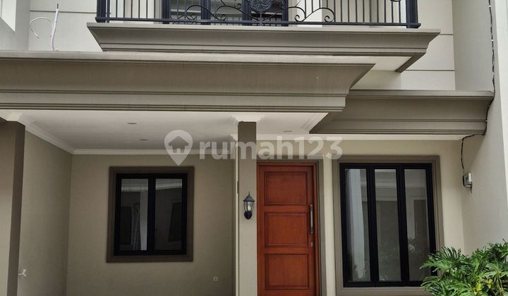 Arumah Modern.clasic Di Bintaro Harga.murah 