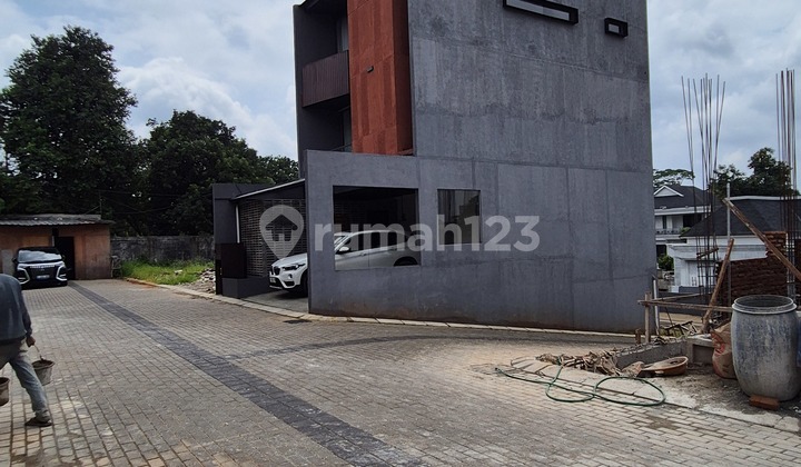 Town..House exclusive in Lebak Bulus, Cilandak, South Jakarta. 2