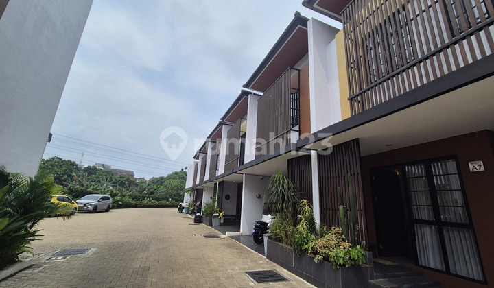Rumah Siap Huni Nempel Bintaro Dekat Tol Rumah Siap Huni Nempel Bintaro Dekat Tol