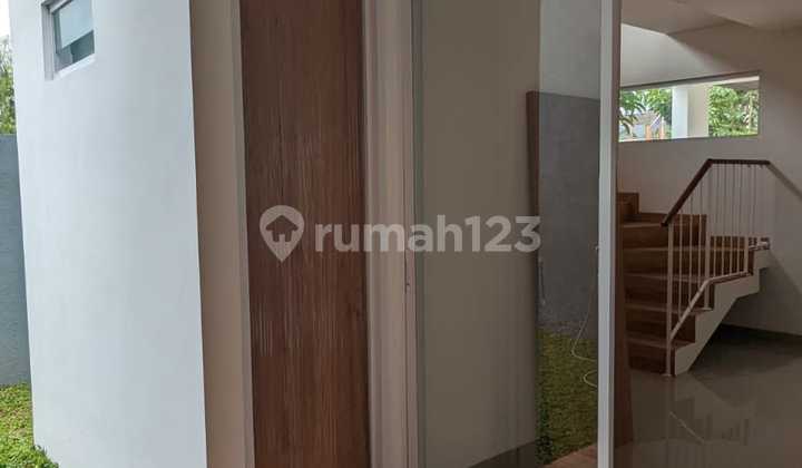 Rumah Minimalisdi Bintaro Dekat Tol. Mall dan Stasiun.krl