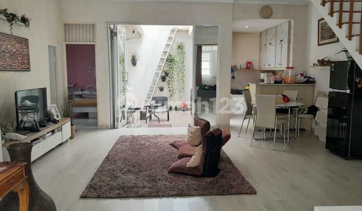 House in a Quiet Environment Bintaro Jaya 2