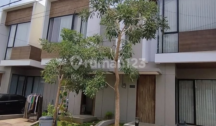 Fully Furnished House in Ciputat