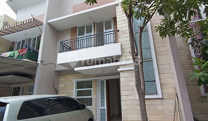 Rumah Di.taman.asri Cipadu.hanya 5.Menit.ke.buswat Puri Beta 2