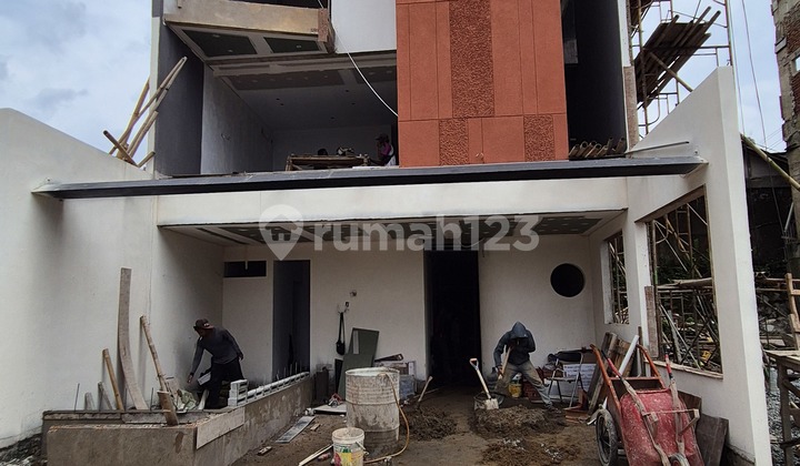 Town..House exclusive in Lebak Bulus, Cilandak, South Jakarta.