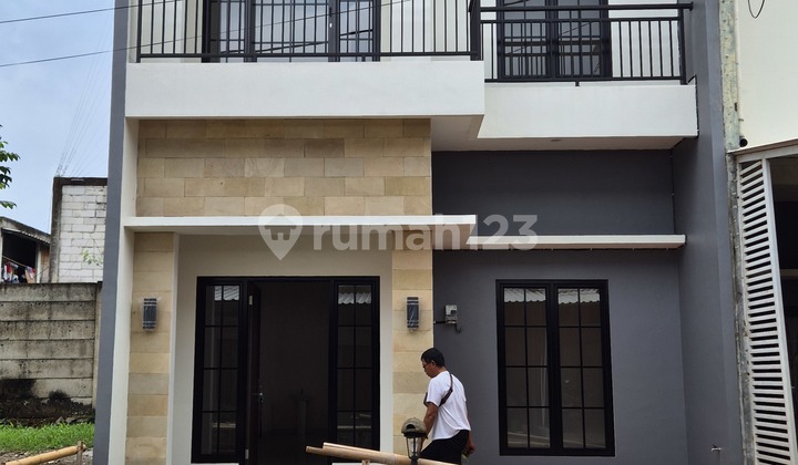 Rumah ******** Serpong,Bsd. Tangerang Selatan