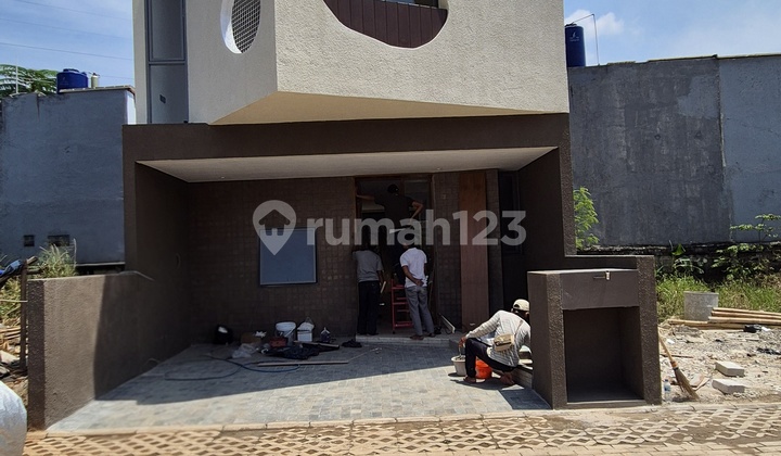 Rumah di Ciputat Dekat Stasiun Pondok Ranji