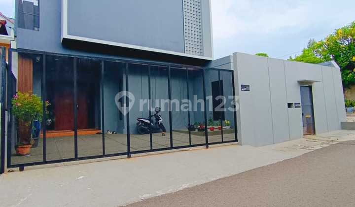 Ready to live house. Modern design. 2