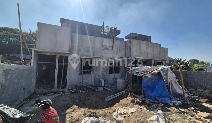 Rumah 1.Lantai 5 Menit ke Transjakarta Puri Beta