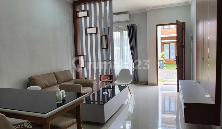 ******** ******** House 2