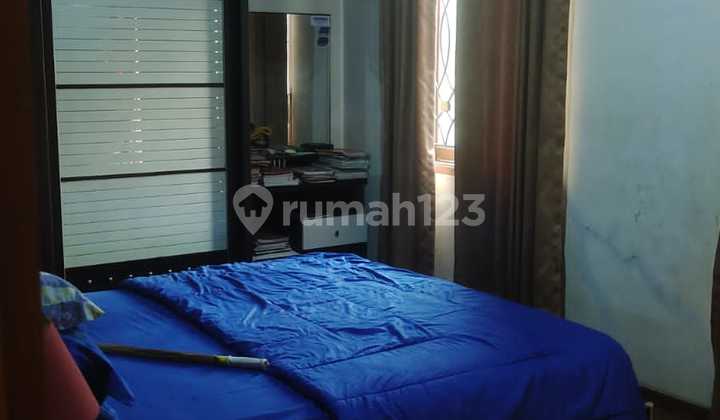 Dijual Rumah 2 Lantai Siap Huni , Serpong 2