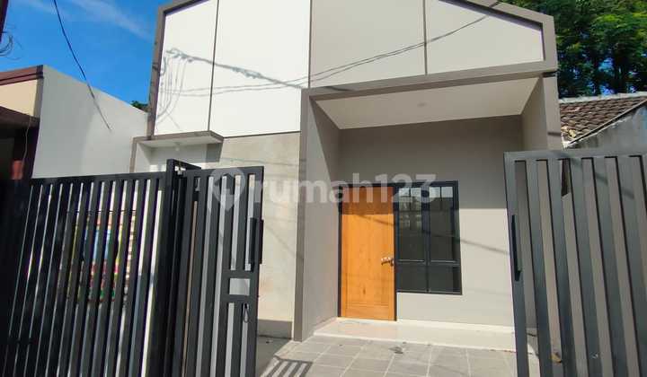 For Sale Ready-to-Occupy House in Griya Indah Serpong
