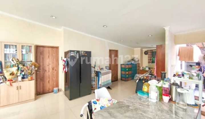 Dijual Cepat Rumah Hook di Griyaloka Dekat Santa Ursula Bsd 2