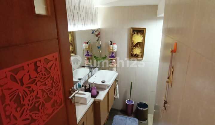 Dijual Rumah Siap Huni di Kencana Loka Bsd 2