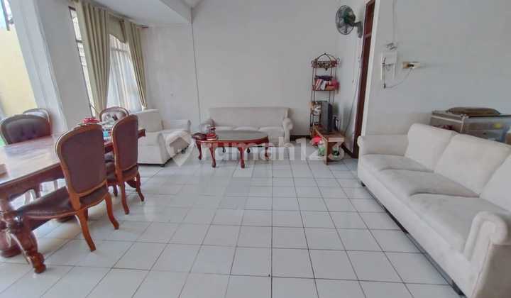 Jual Cepat Rumah 1 Lantai Hook di Griya Loka, Bsd