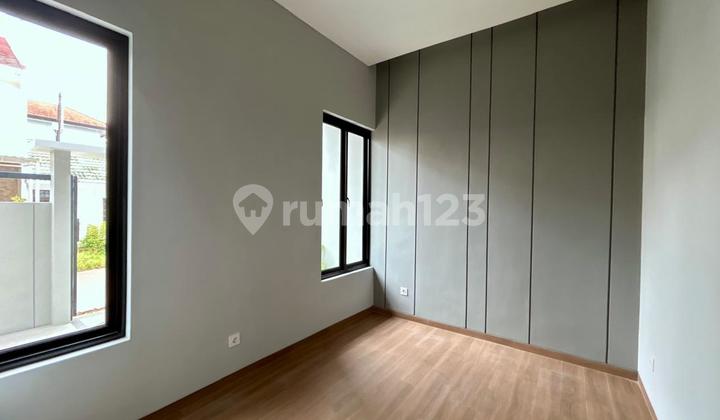 Modern Minimalist House Facing Park in Griya Loka BSD 2