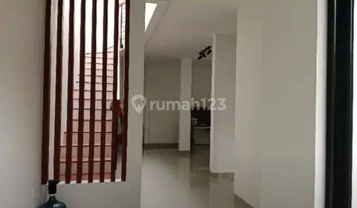 Rumah Baru Konsep Open Space Nusaloka Bsd 2