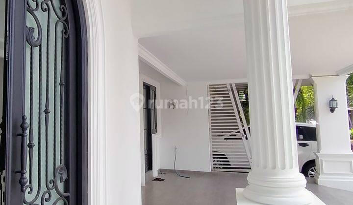 Rumah Semi Furnished di BSD Vanya Park 2