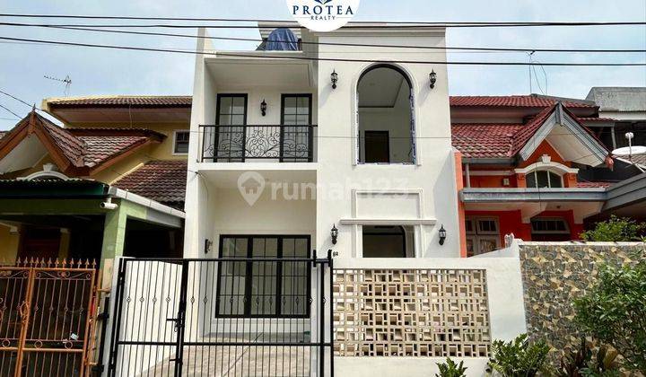 Rumah Sudah Renovasi 2 Lantai Shm Hadap Utara 1