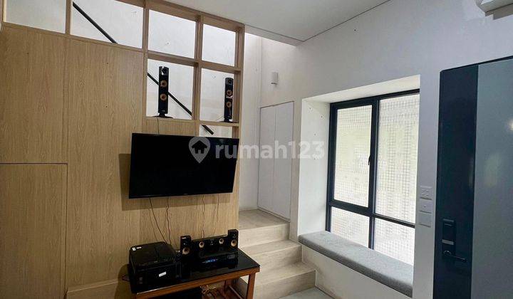 Dijual Rumah Semi Furnished Tabebuya Invensihaus R, Bsd City  2