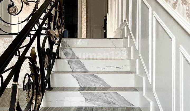 American Classic Model House, Near Aeon Mall and BSD Toll Gate 2