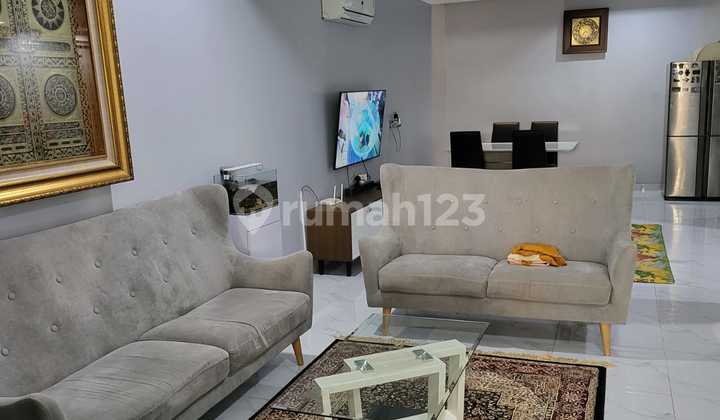 RUMAH 2 LANTAI THE SAVIA BSD CITY SIAP HUNI