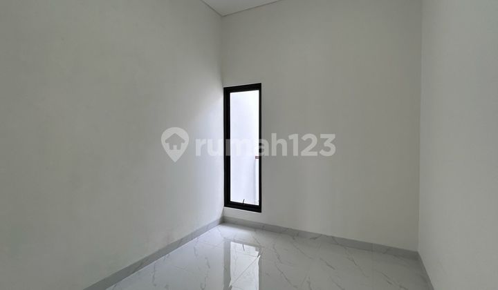 New House for Quick Sale in Kencana Loka, BSD 2