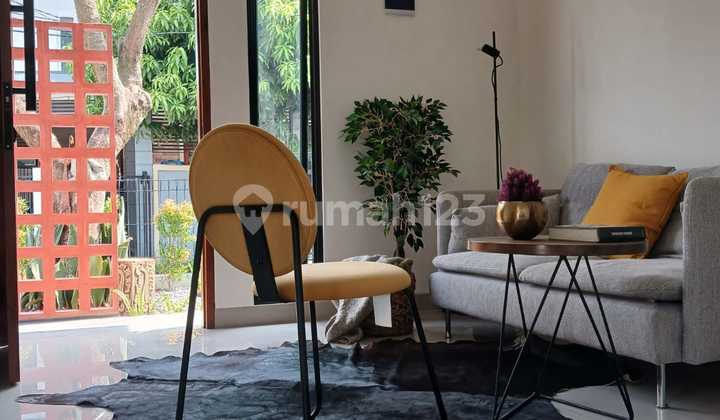 DIJUAL RUMAH BARU DI GRIYA LOKA, BSD 2