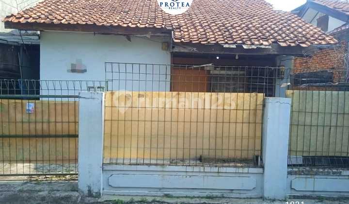 FOR SALE AS IS HOUSE IN CILEDUG