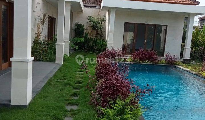 Semi Furnished Villa Cemagi Only 5 Minutes To The Beach 2