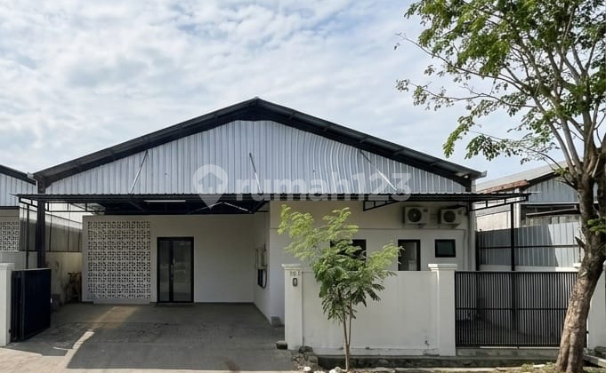 Dijual Gedung bisa Digunakan untuk Kantor atau Gudang Dijual Gedung bisa Digunakan untuk Kantor atau Gudang