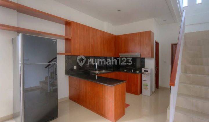 Guest House Sewa Tahunan Berawa Canggu Hanya 2 Menit Ke Pantai Berawa  4