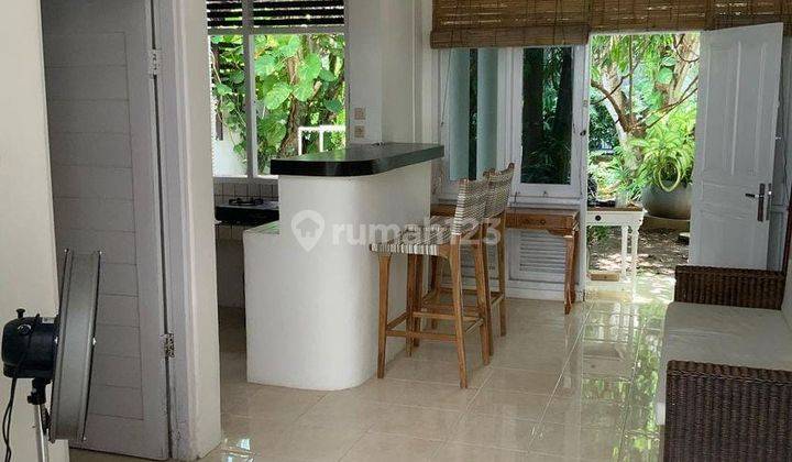 Dikontrakan rumah minimalis dengan style villa di puri Gading Jimbaran 6