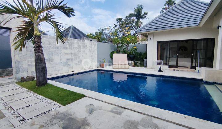 Leasehold for 25 years villa seminyak just 2 minutes away from seminyak beach and seminyak square  1