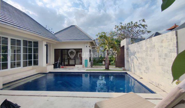 Leasehold for 25 years villa seminyak just 2 minutes away from seminyak beach and seminyak square  2