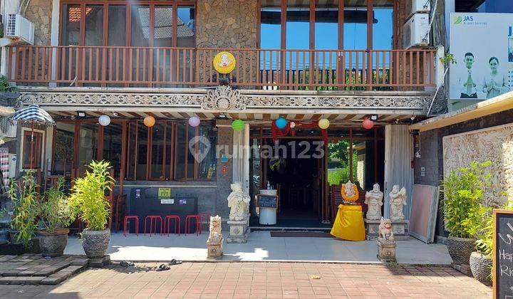 Shophouse Restaurant 3 Floors Together with 2 Shophouses Strategic Location 5 Minutes to the airport  2