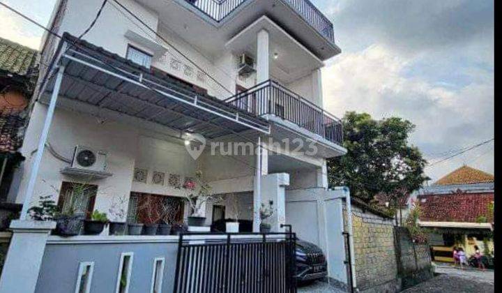 Taman Griya Jimbaran Semi Furnished House with Rooftop 1