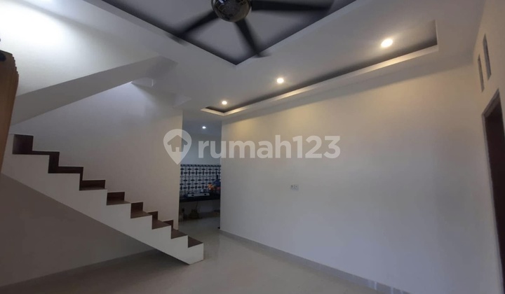 House Near Living World House Near Living World