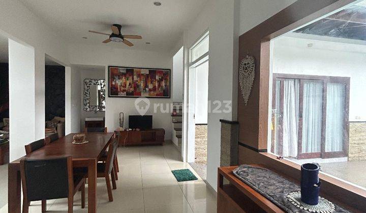 Newly Renovated & Fully Furnished Villa In Jimbaran 2