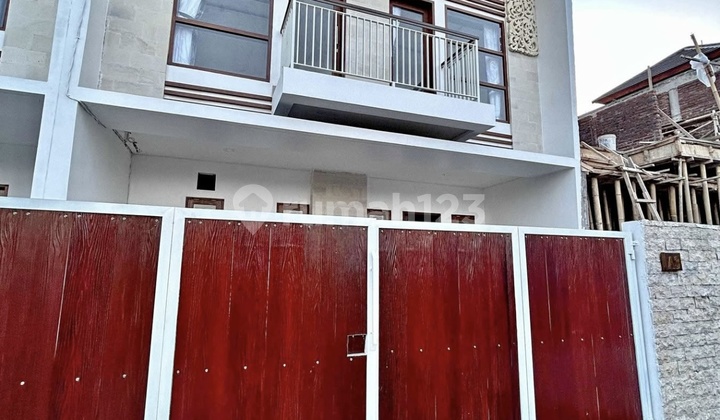 New House on Tukad Batanghari Renon