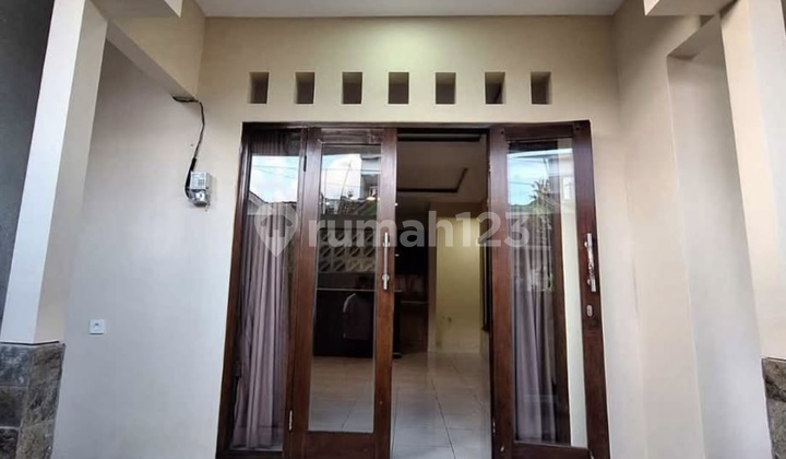 Minimalist House Garden Griya Jimbaran