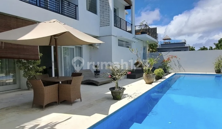 Ungasan Villa with Sea View Near Soda Cafe Pecatu