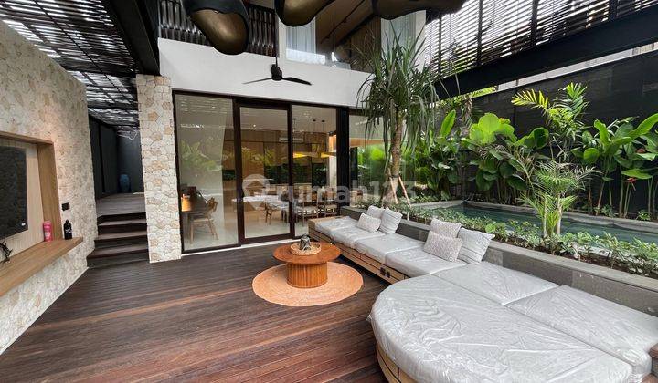 Villa Modern Tropis Fully Furnished Di Batu Mejan Canggu 1