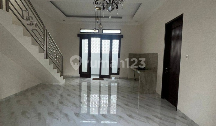 Rumah Baru Unfurnished 2 Lantai Dengan View Sawah 2