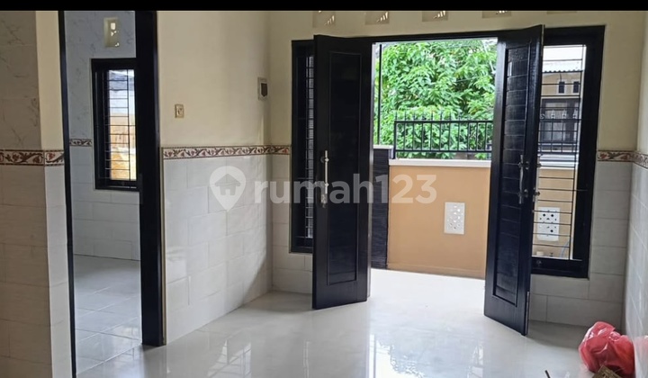 Di Kontrakan Rumah Baru,Siap di Tempati.lokasi Kori Nuasa Jimbaran Bali 2