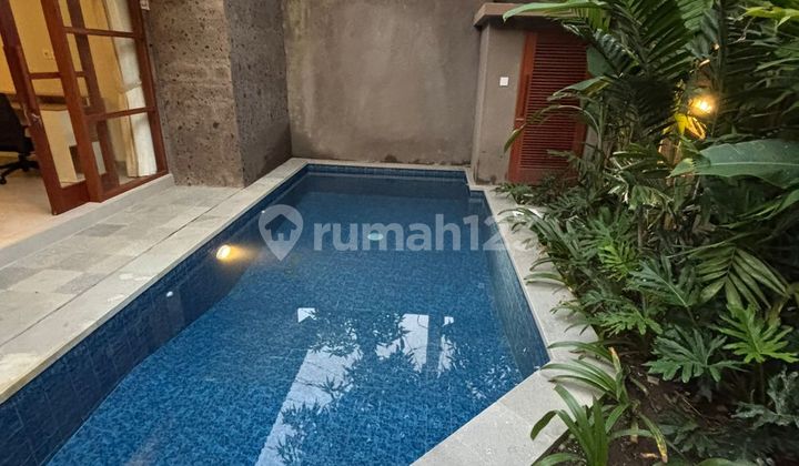 Villa Baru Dekat Pantai dan Icon Mall