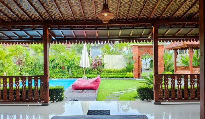 Arsthetic Joglo Style Villa In Canggu 1