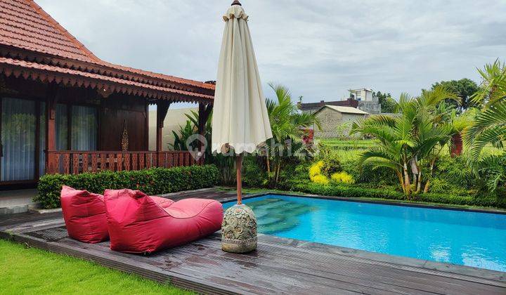 Arsthetic Joglo Style Villa In Canggu 2